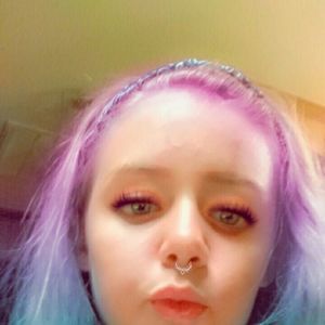 Meet your Posher, Lacey